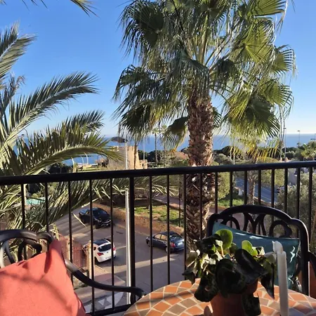 Torre Y Mar Penthouse With Seaviews