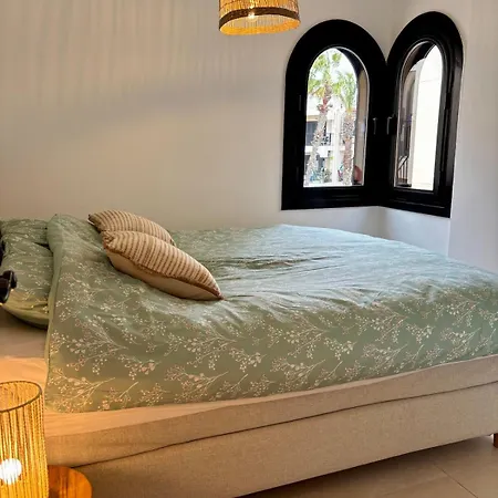 Torre Y Mar Penthouse With Seaviews Apartment