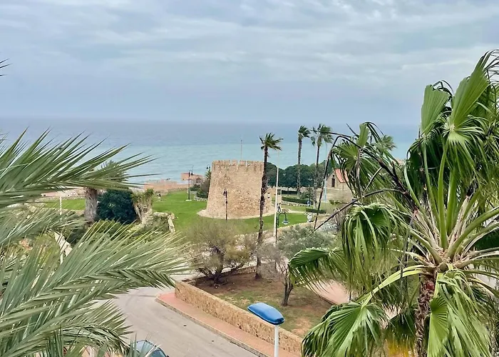 Torre Y Mar Penthouse With Seaviews تورّيفيِخا