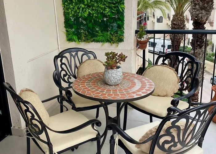 شقة Torre Y Mar Penthouse With Seaviews تورّيفيِخا