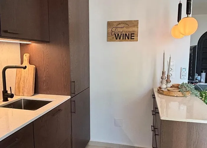 شقة Torre Y Mar Penthouse With Seaviews تورّيفيِخا