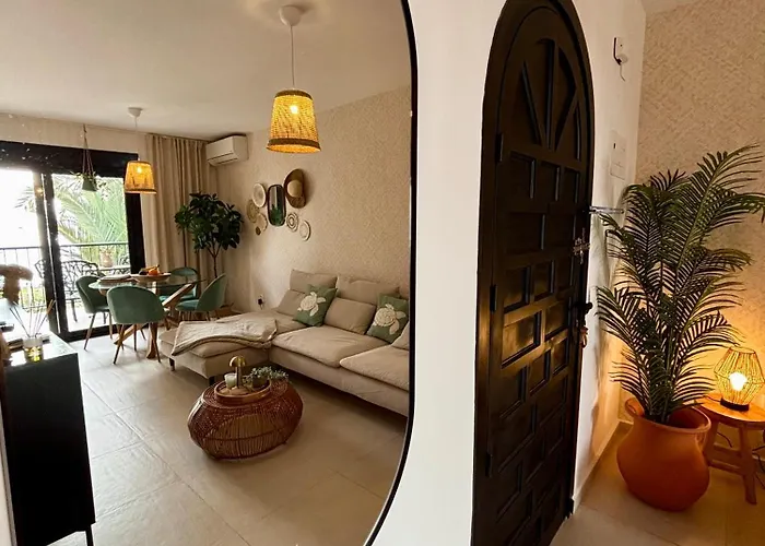 شقة Torre Y Mar Penthouse With Seaviews تورّيفيِخا